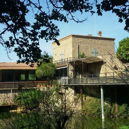 La Remessuola La Torre Sul Lago Panzió La Villa  Kültér fotó